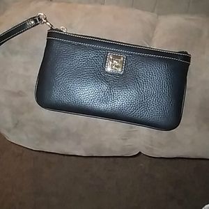 Dooney & Bourke wristlet